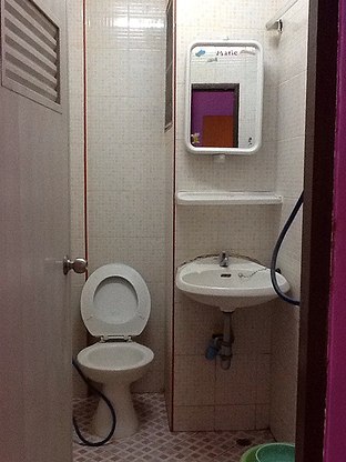 1 Bed Condo · Wang Thonglang, bangkok — photo 2
