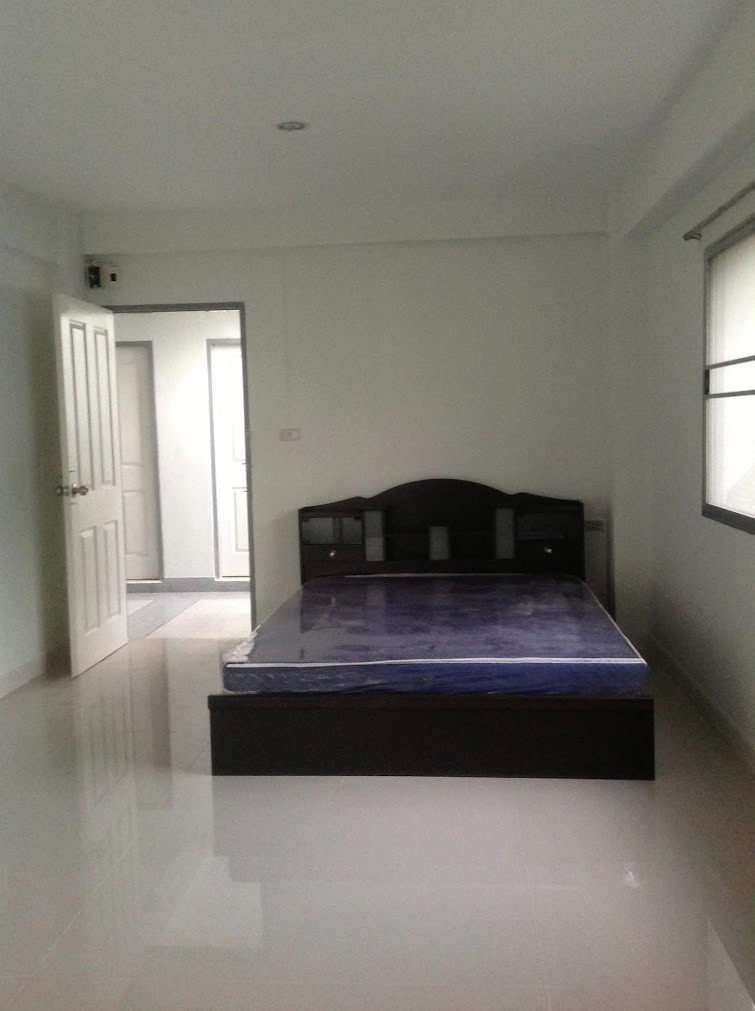 1 Bed Condo · Bang Kapi, bangkok — photo 4