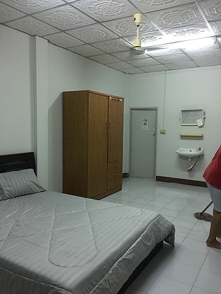 1 Bed Condo — photo 2