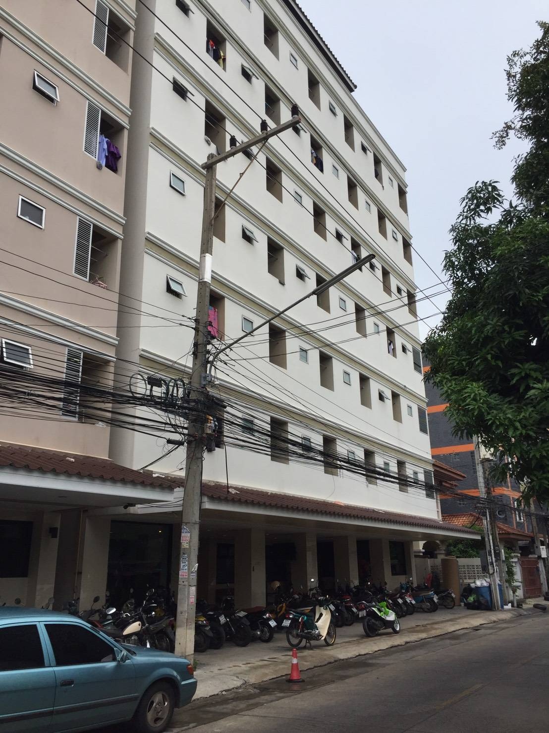 Condo · pathum_thani — photo 1