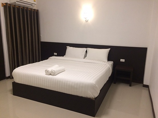 1 Bed Condo — photo 3
