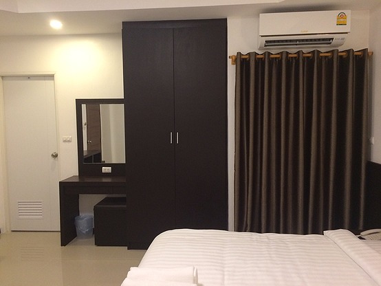 1 Bed Condo — photo 4