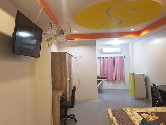 1 Bed Condo — photo 3