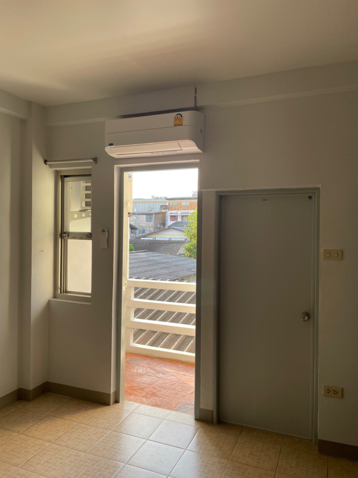 1 Bed Condo · Thon Buri, bangkok — photo 4