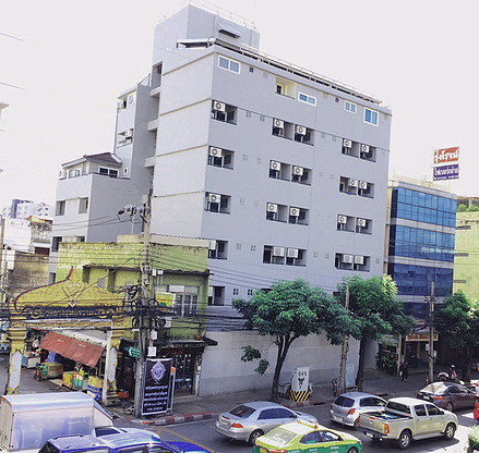 1 Bed Condo · Bangkok Noi, bangkok — photo 1