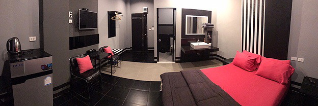 1 Bed Condo — photo 4