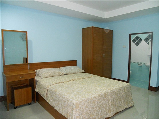 Condo — photo 4