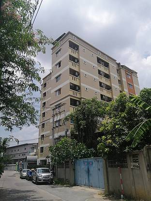 1 Bed Condo — photo 3
