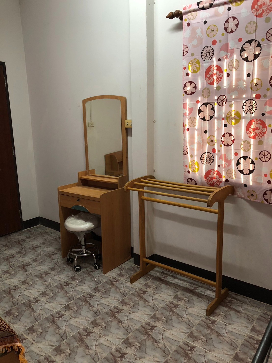 1 Bed Condo — photo 4