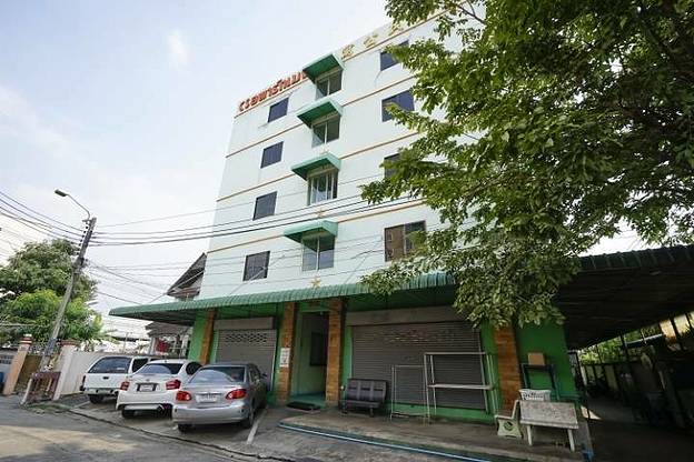 Condo · Bang Khae, bangkok — photo 1