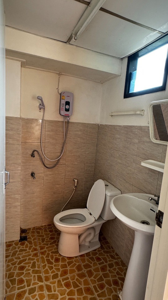 1 Bed Condo — photo 5