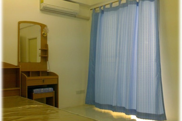 Condo · Bang Kapi, bangkok — photo 1