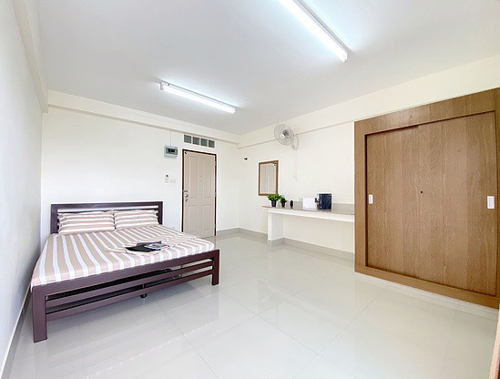 Condo · Mueang Nonthaburi, nonthaburi — photo 1