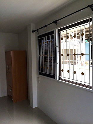 1 Bed Condo · Bang Khun Thian, bangkok — photo 2