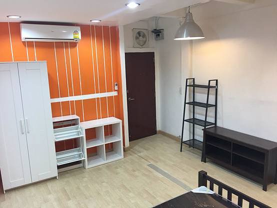 1 Bed Condo · Bang Rak, bangkok — photo 2