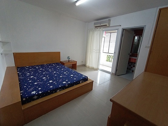 1 Bed Condo · Wang Thonglang, bangkok — photo 4