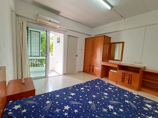 1 Bed Condo · Wang Thonglang, bangkok — photo 5