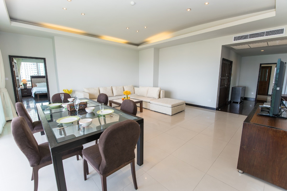 1 Bed Condo · Sathon, bangkok — photo 2