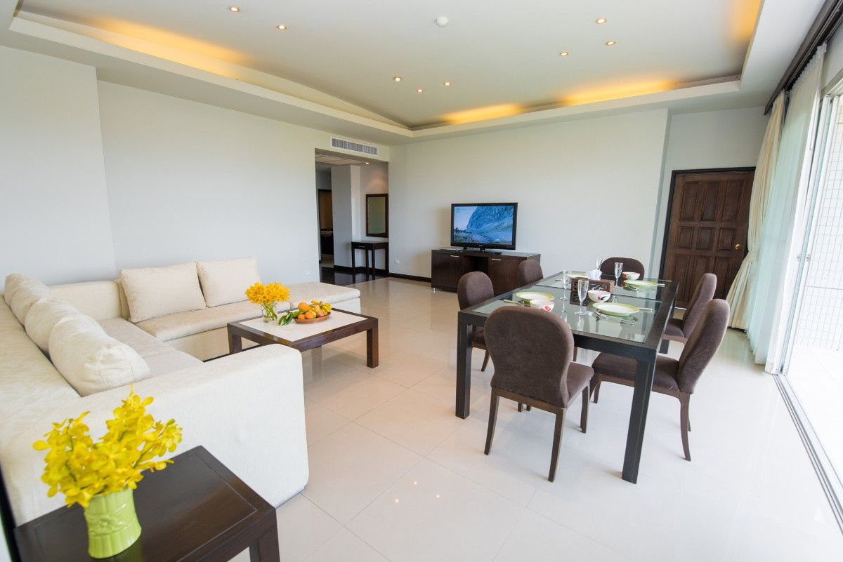 1 Bed Condo · Sathon, bangkok — photo 3
