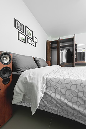 1 Bed Condo — photo 3