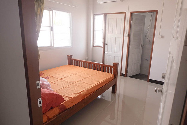 1 Bed Condo · Bangkok Noi, bangkok — photo 3