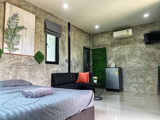 1 Bed Condo — photo 4