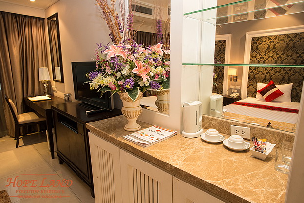 1 Bed Condo · Khlong Toei, bangkok — photo 3