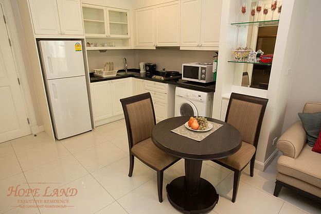 1 Bed Condo · Khlong Toei, bangkok — photo 5