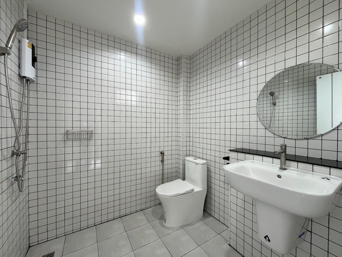 Condo — photo 3