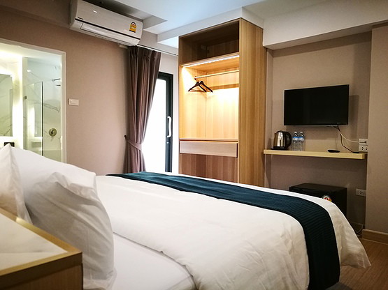 1 Bed Condo · Watthana, bangkok