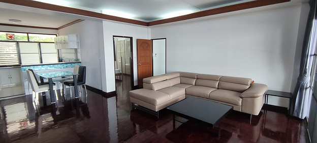 1 Bed Condo · Khlong Toei, bangkok — photo 1