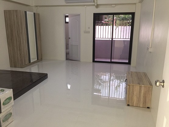 Condo · pathum_thani — photo 5
