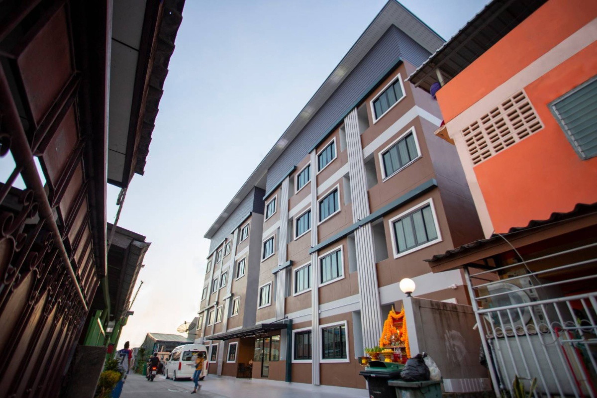 Condo · Lat Krabang, bangkok — photo 1