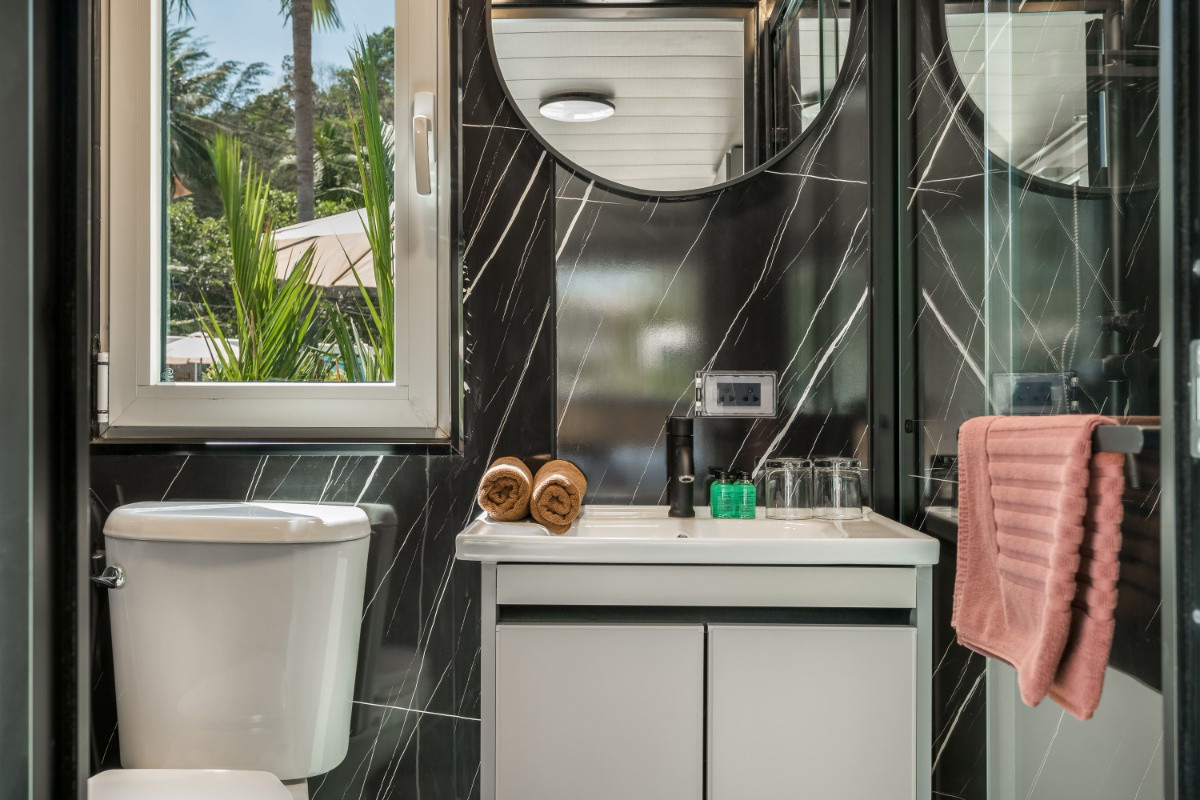 Apple House Phuket — photo 3