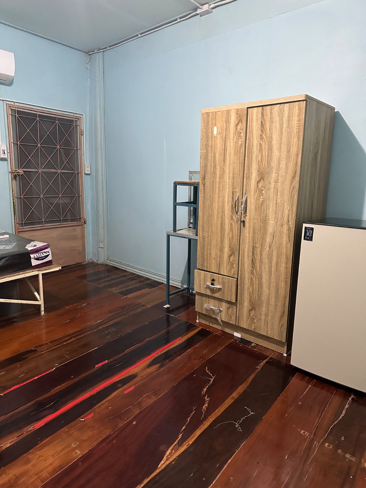 1 Bed Condo — photo 2