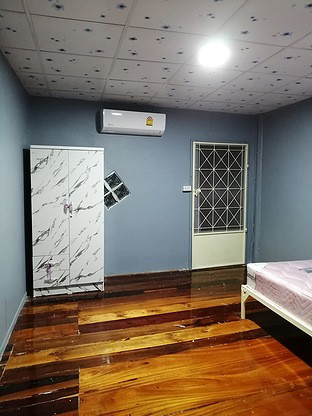 1 Bed Condo — photo 4