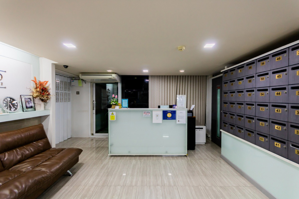 1 Bed Condo · Watthana, bangkok — photo 4