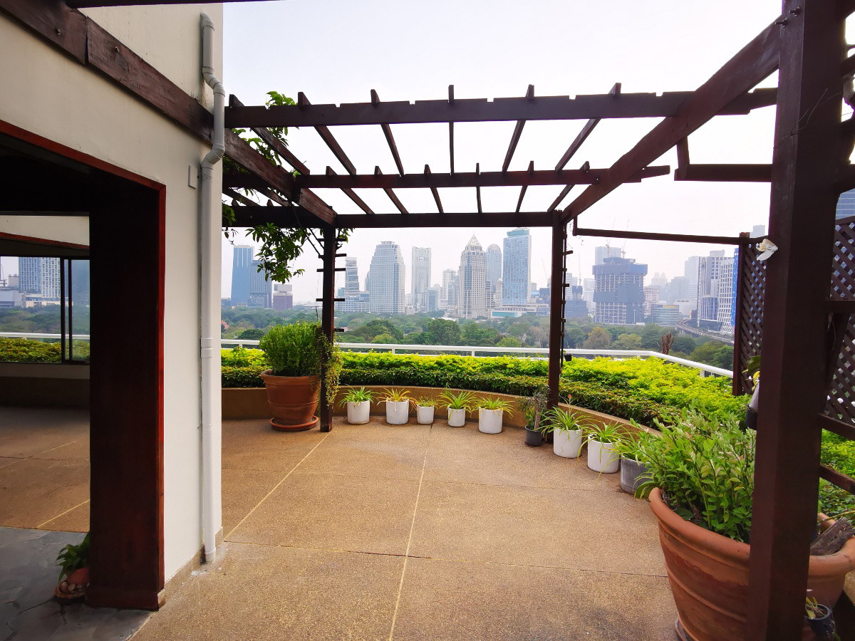 1 Bed Condo · Pathum Wan, bangkok — photo 2