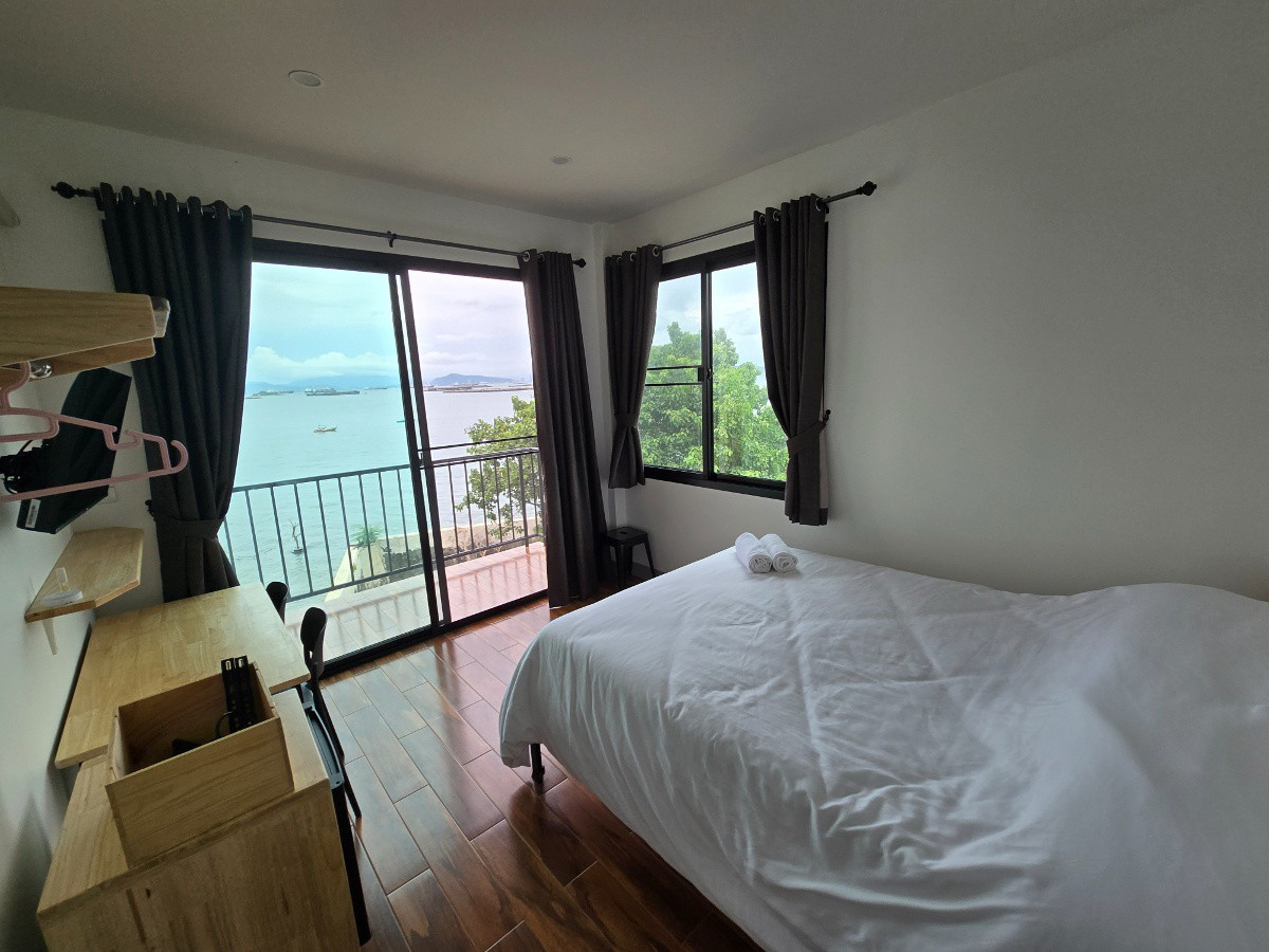 Condo · chon_buri — photo 1