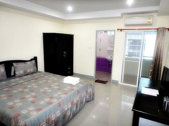1 Bed Condo — photo 5