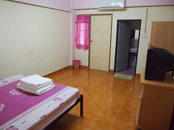 Condo · pathum_thani — photo 1