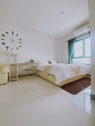 1 Bed Condo — photo 1