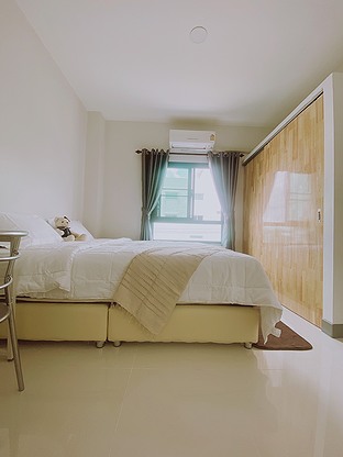 1 Bed Condo — photo 2