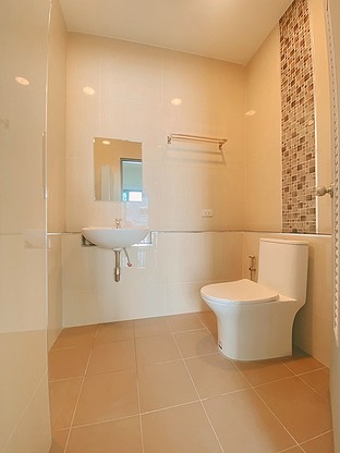 1 Bed Condo — photo 4