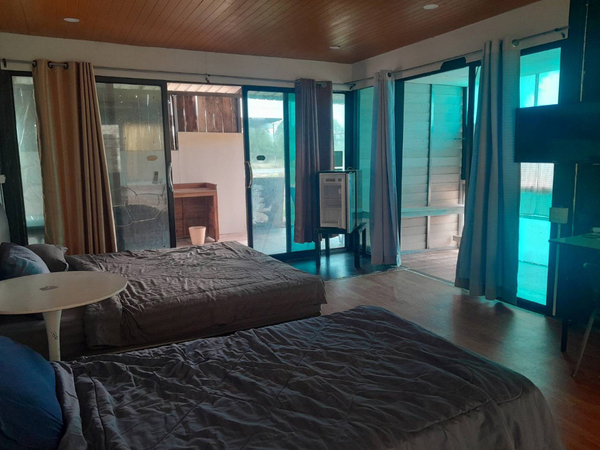1 Bed Condo — photo 4