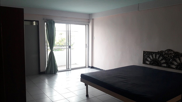1 Bed Condo · Saphan Sung, bangkok — photo 3