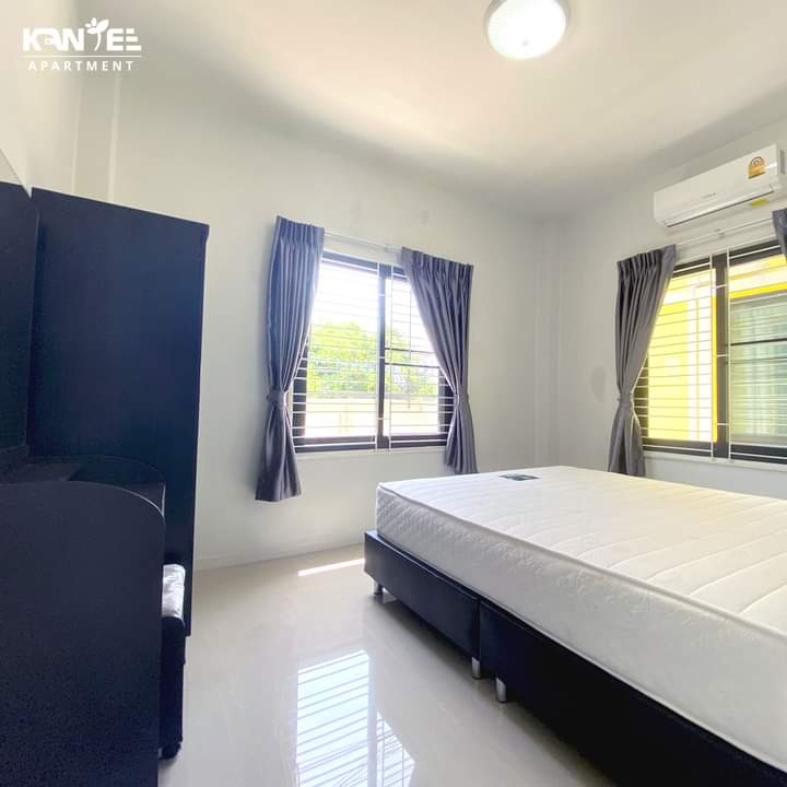 1 Bed Condo — photo 3