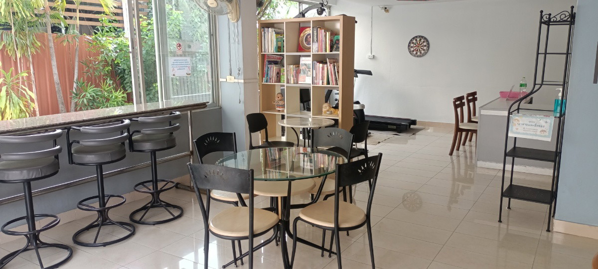 Condo — photo 5