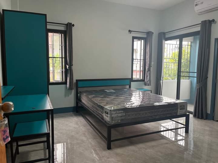 1 Bed Condo — photo 3