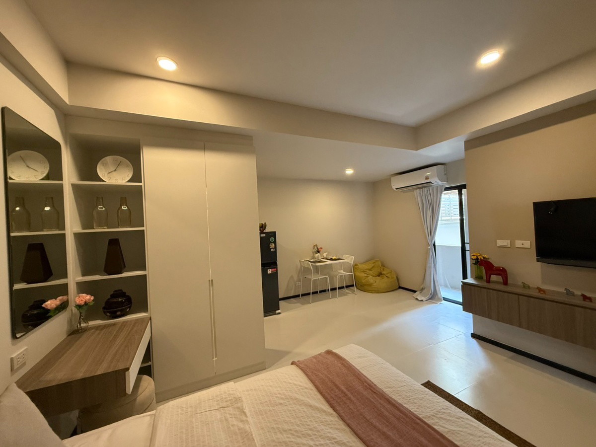 1 Bed Condo · Bang Na, bangkok — photo 2